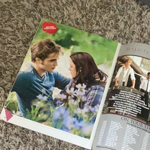 People Magazine Twilight Saga New Moon Collectors item GUC - Picture 5 of 11